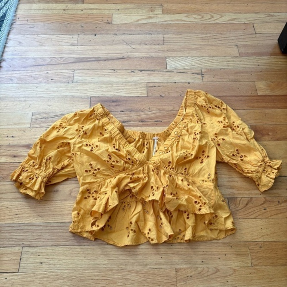 Free People Golden Mustard Yellow Crop Eyelet Blouse Size Small